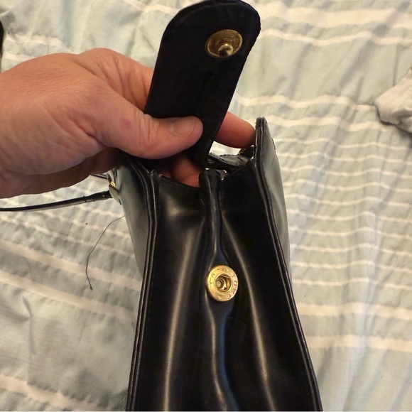 Capezio 
Black Faux Leather Handbag- Vintage Y2K - Picture 11 of 12